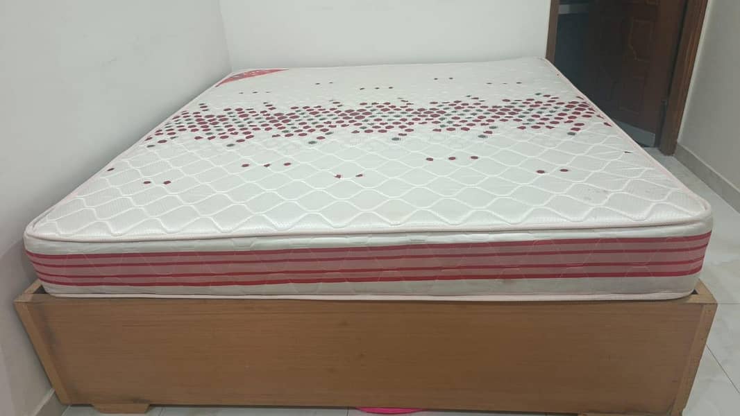 Luxurious Bed 3