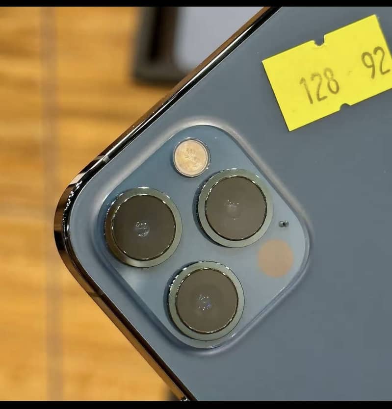 Apple iPhone 12 Pro 1