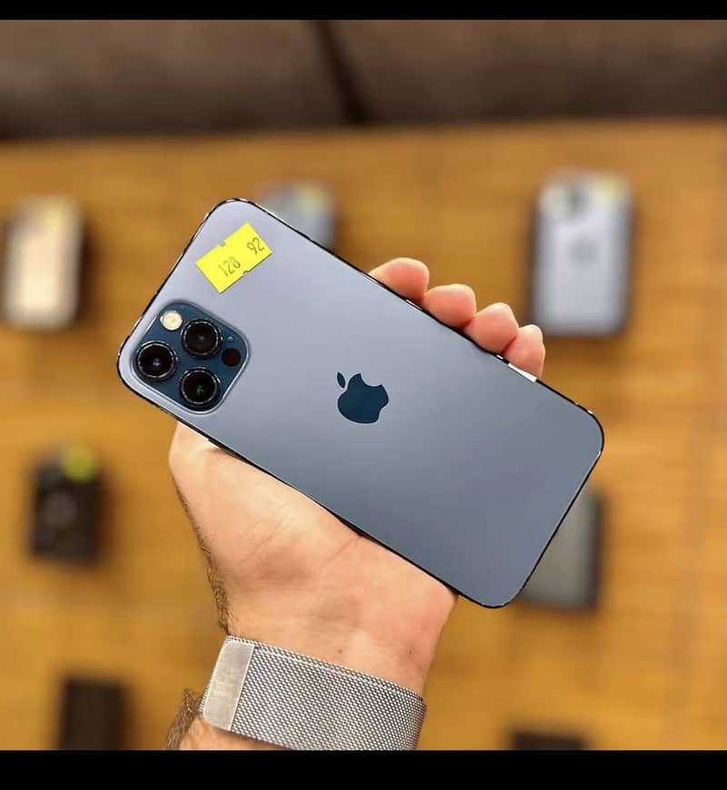 Apple iPhone 12 Pro 2