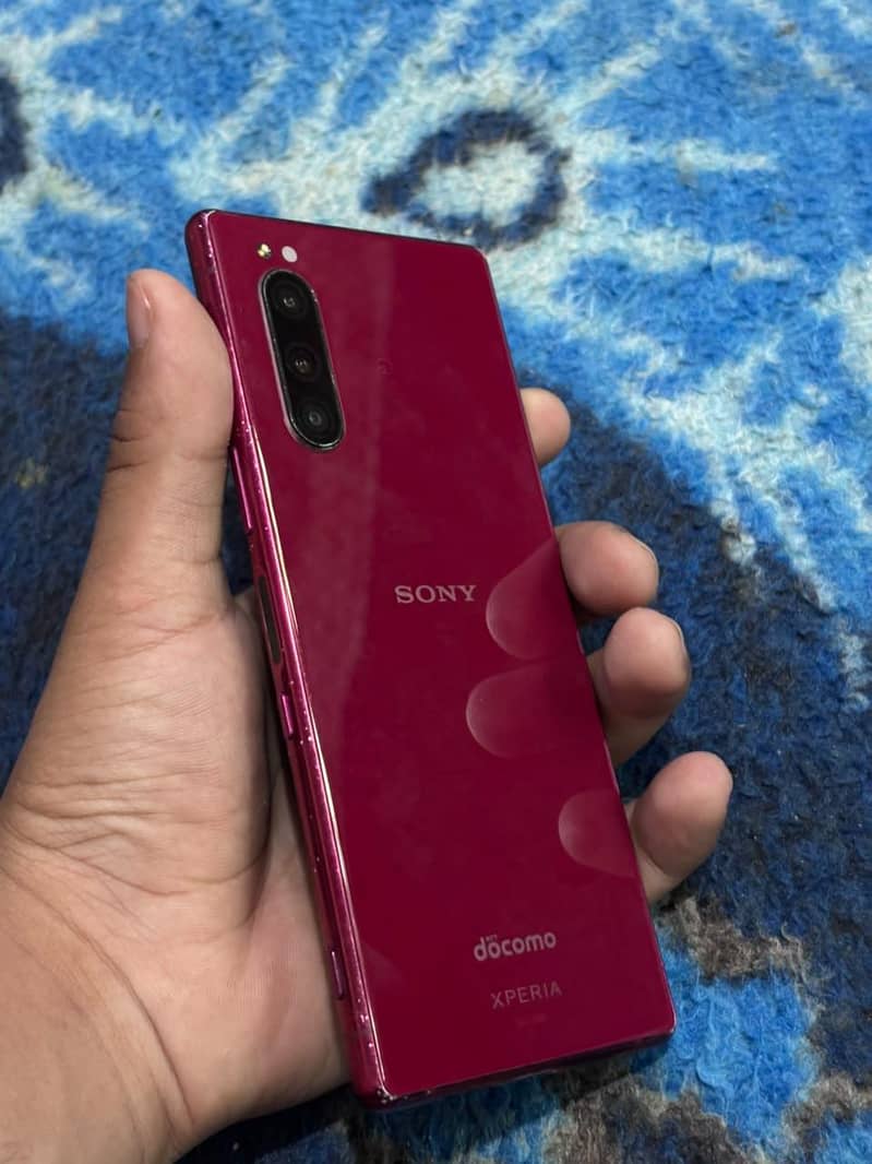 Sony 5 1