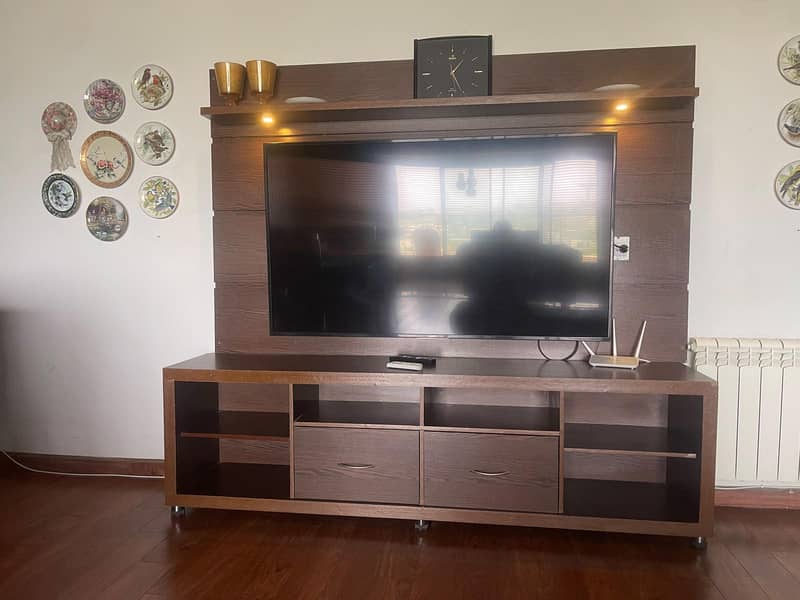 Double Bed ,TV rack, Tables 4