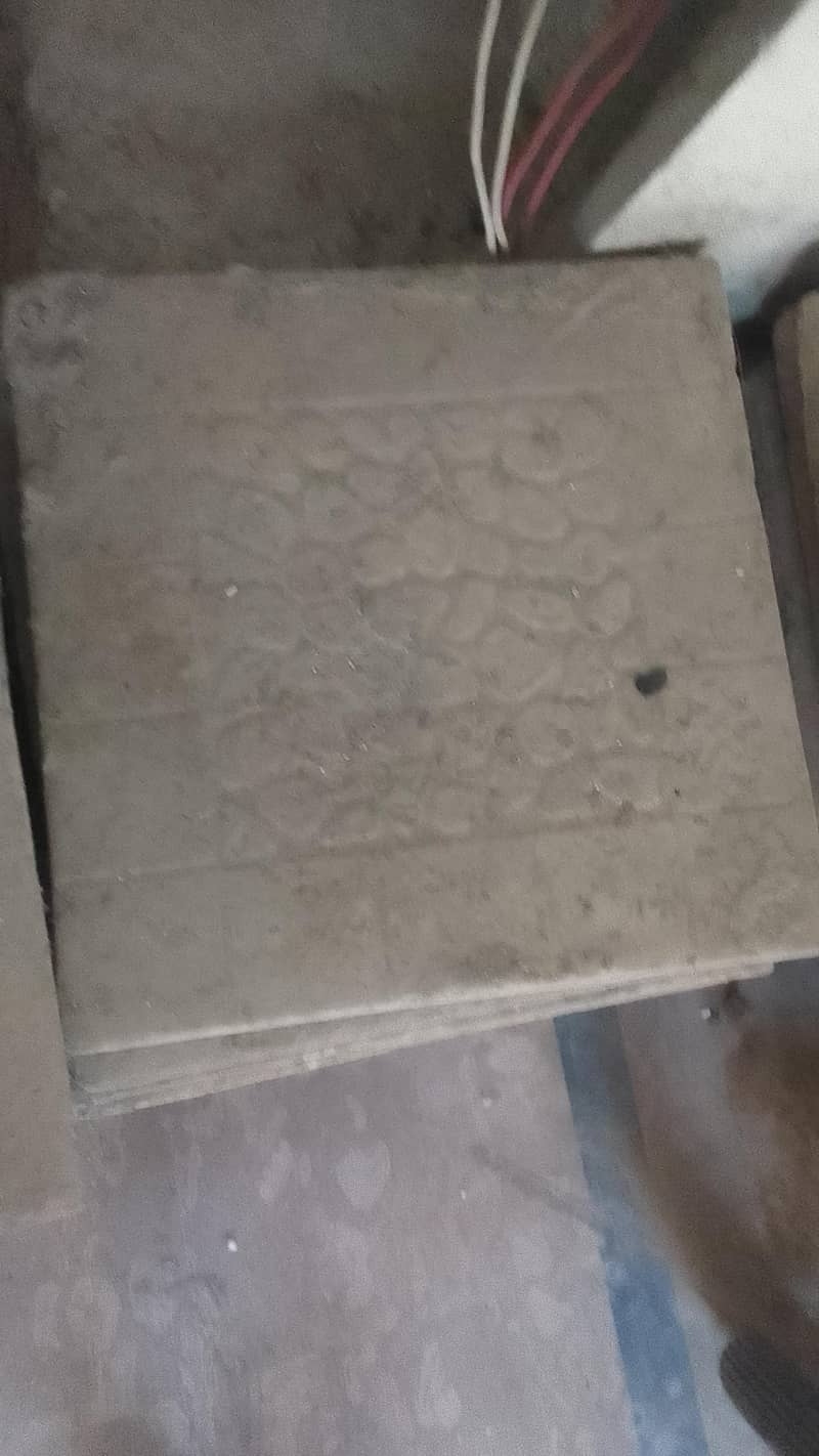 floor tile 0