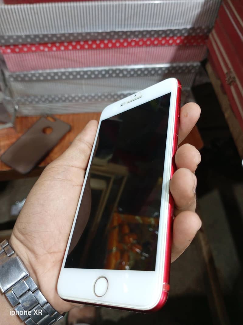 Apple iPhone 7 Plus 4