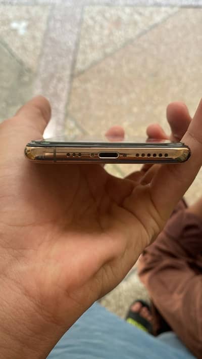 Apple iPhone XS