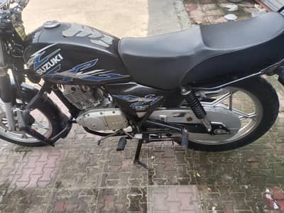 Suzuki gs 150 call ( 03441182766 )