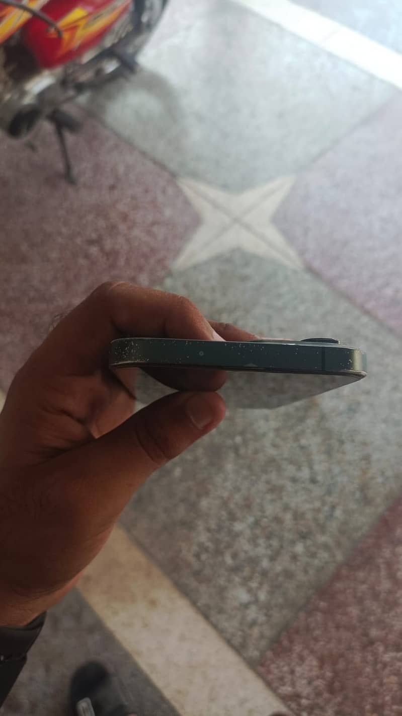 Iphone 13 pro max 4