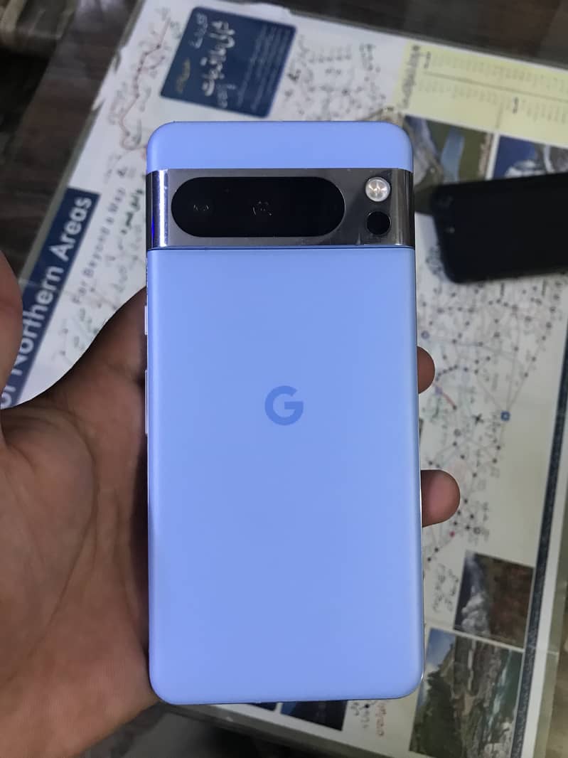 Google Pixel 8 Pro 2