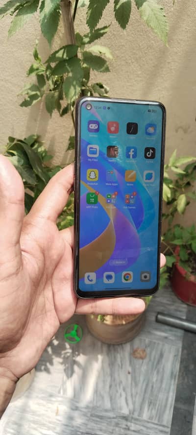 OPPO A76 Smartphone With Box 10/10 Lush Condition 6/128. . .