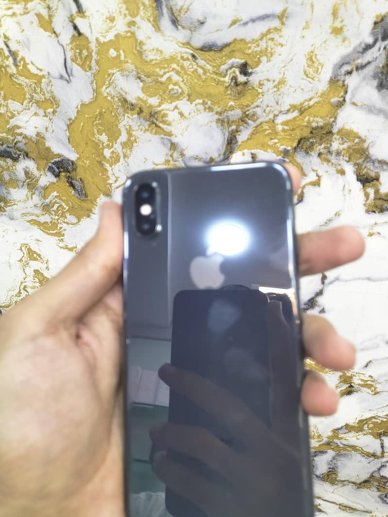 Apple iPhone X 2