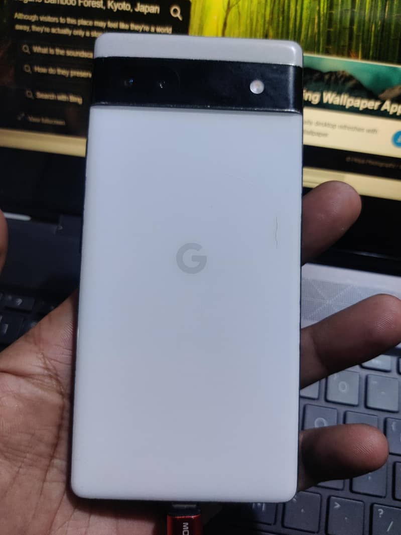 Google Pixel 6a 1