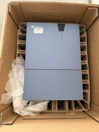 Solar Inverter /  HYBRID/ 10KW | Brand New /Hybrid Solar