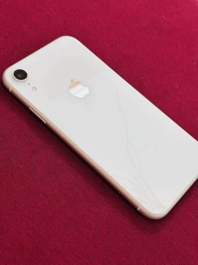 Apple iPhone XR
