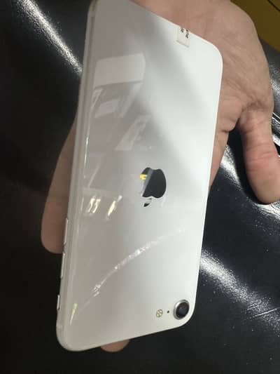 Apple iPhone SE