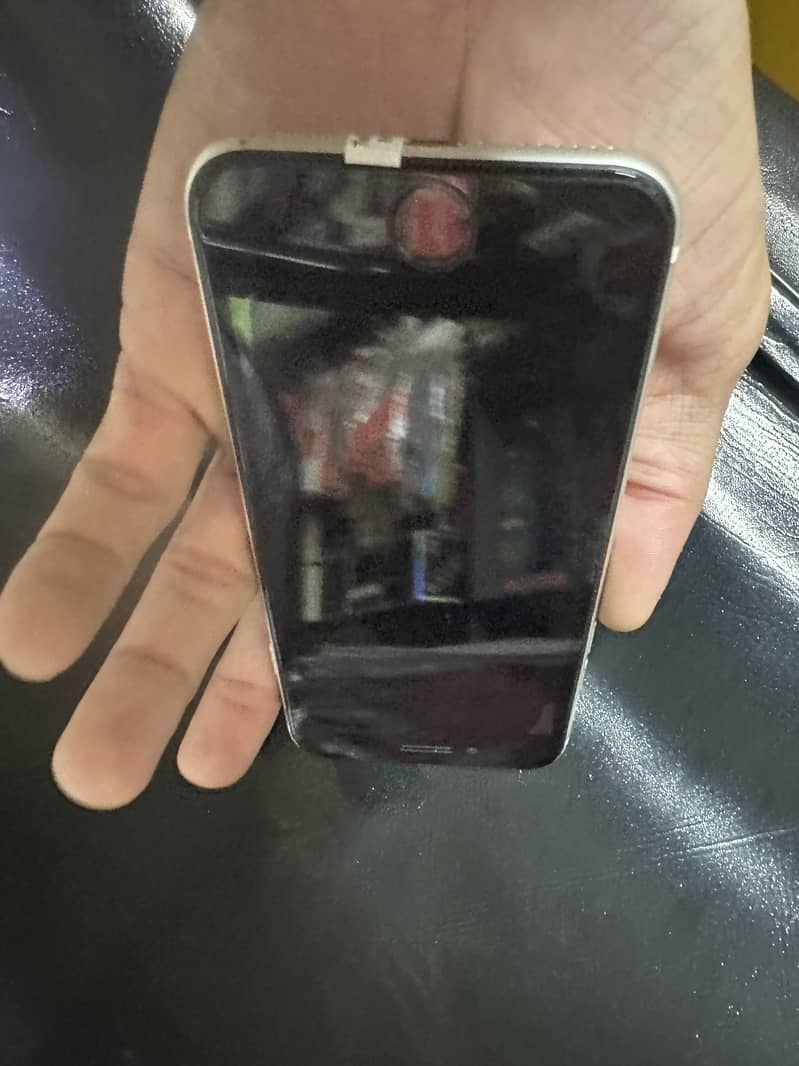 Apple iPhone SE 3