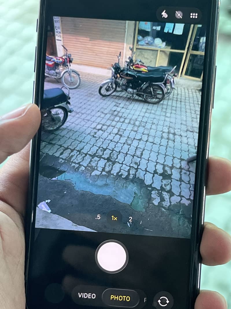 Apple iPhone 11 Pro pta 6