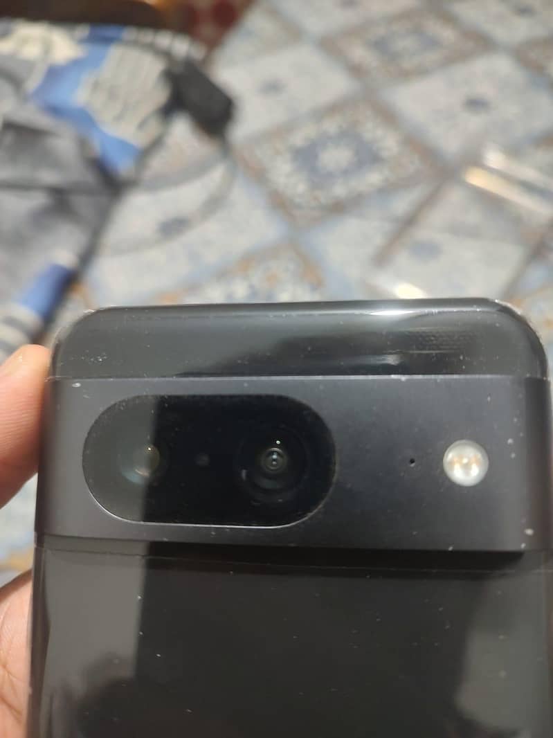 Google Pixel 8 3