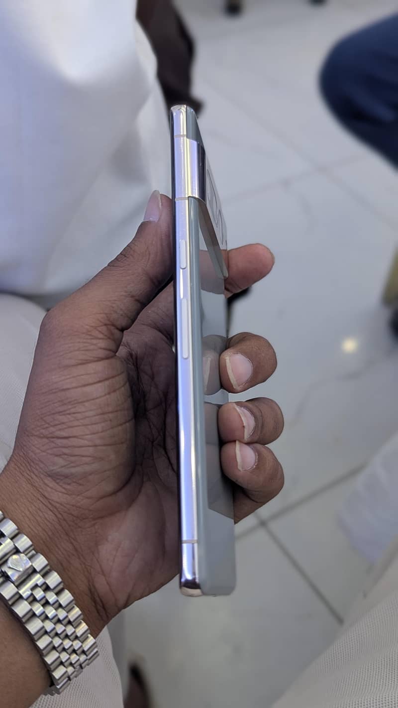 Google Pixel 7 Pro 2