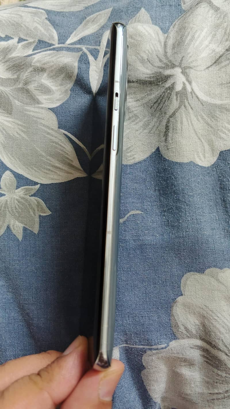 One Plus 9 Pro 1