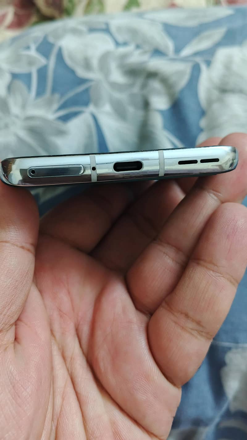One Plus 9 Pro 3