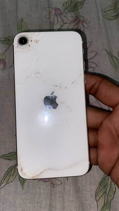 Apple iPhone SE