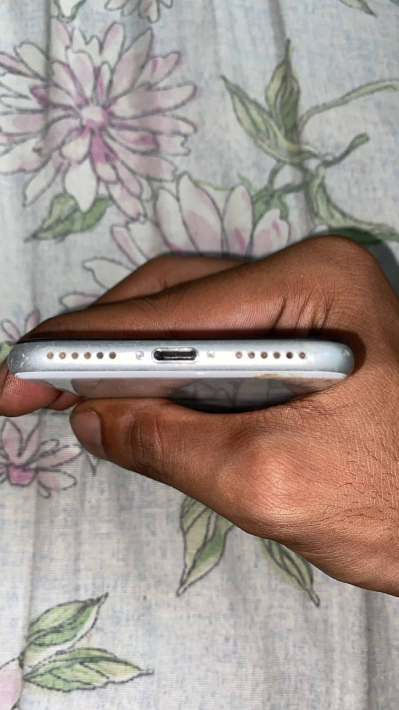 Apple iPhone SE 2