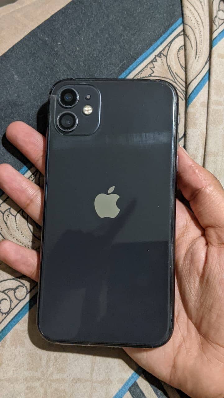 Apple iPhone 11 3