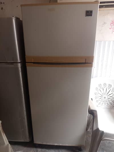 Dawlance fridge no frost