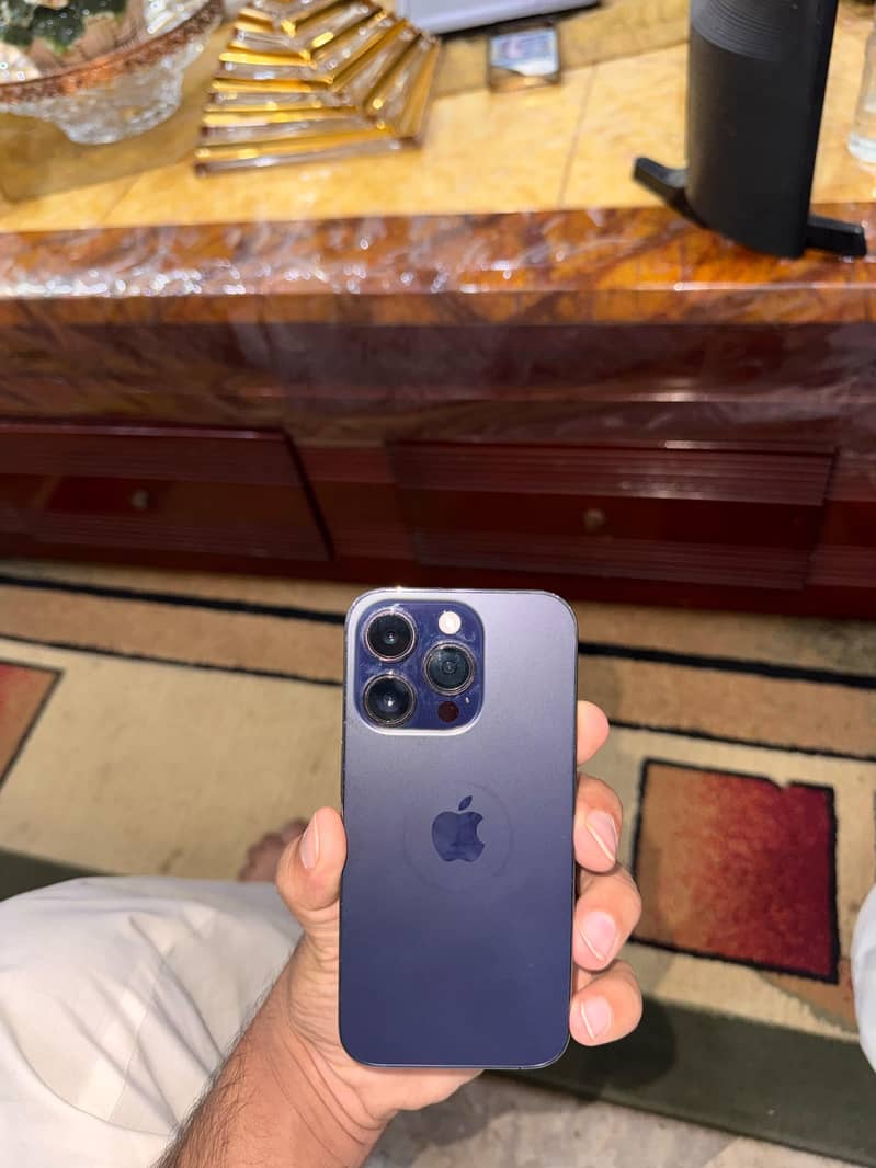 Apple iPhone 14 Pro 3
