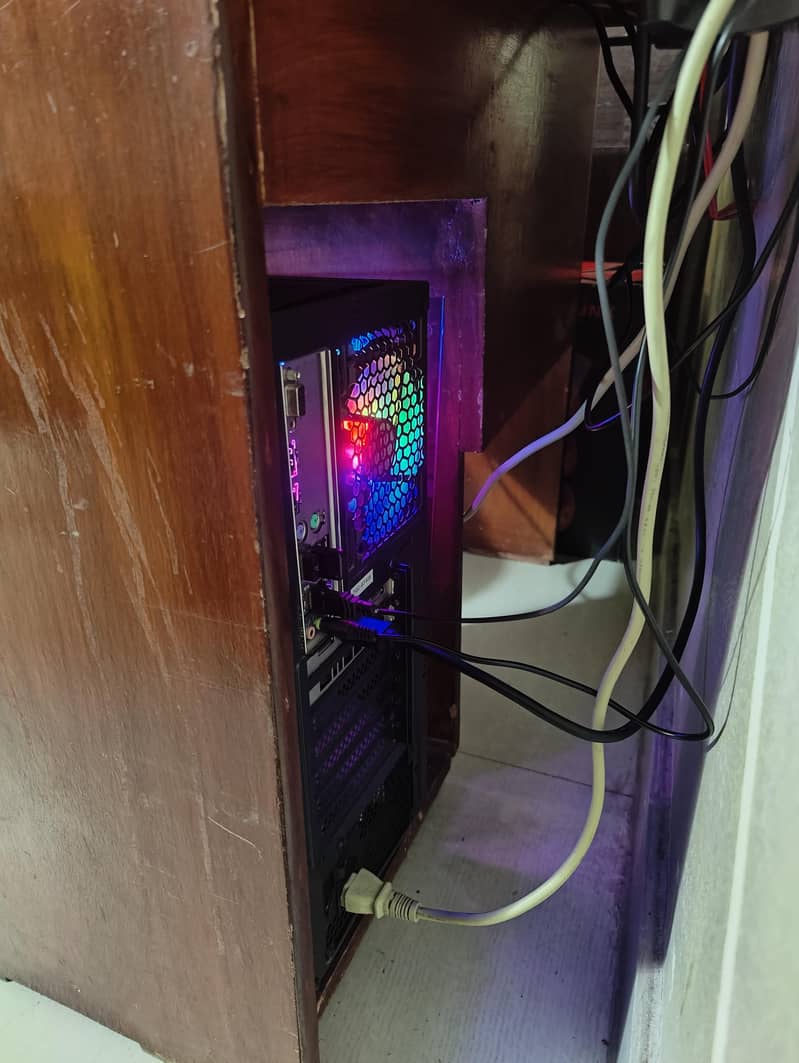 PC Table / Office Table 7