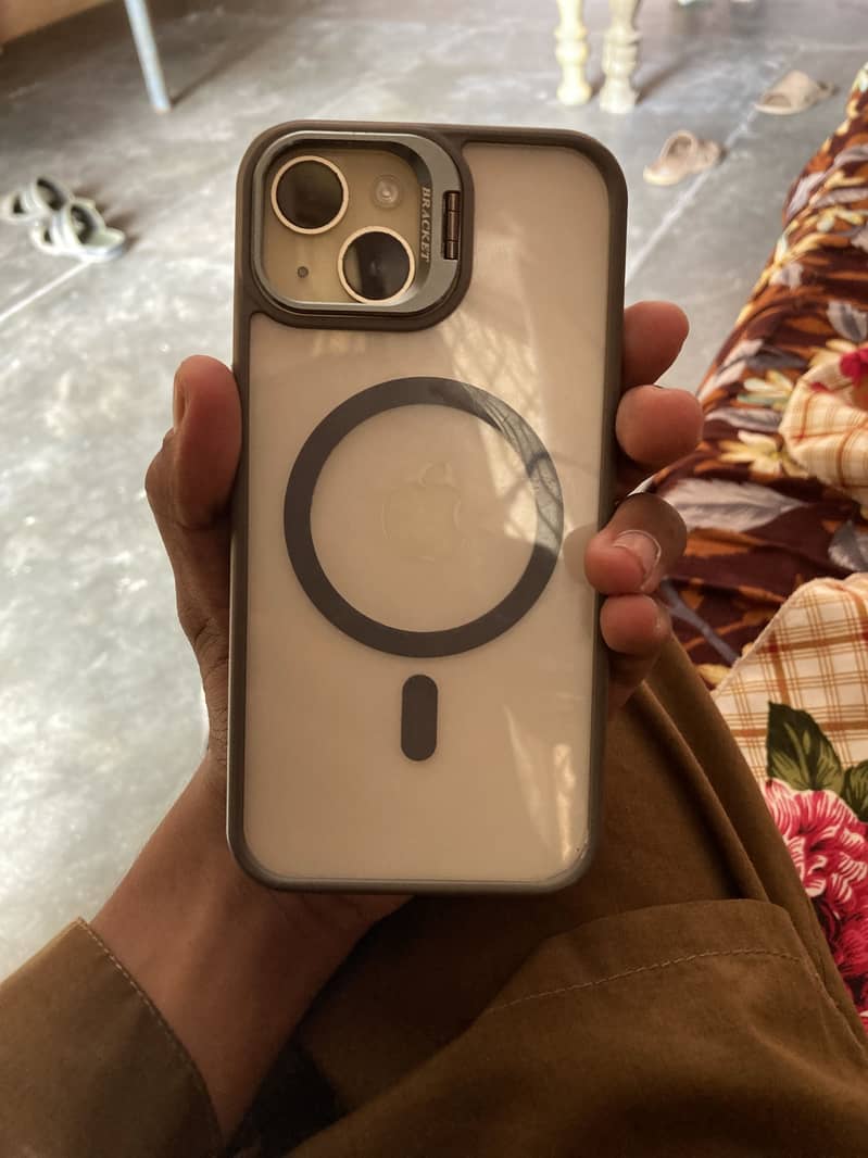 Apple iPhone 15 2