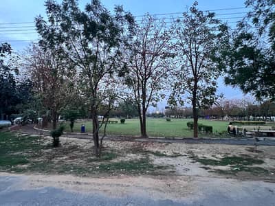 Kanal plot for sale in Valencia Town