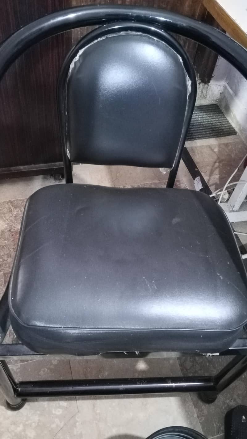 two form chair 1
