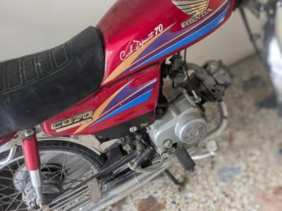 Honda Cr 70 10/9 100% genuine
