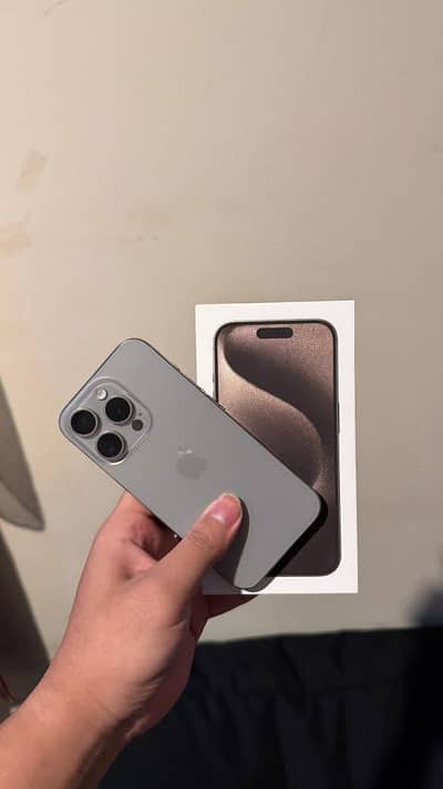 Apple iPhone 15 Pro
