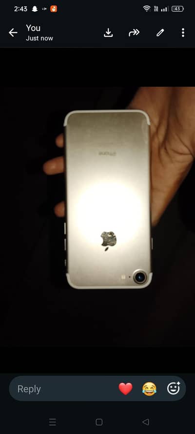 Apple iPhone 7