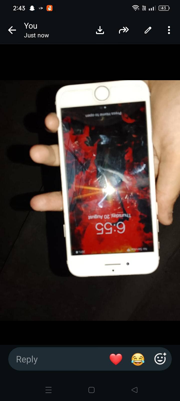 Apple iPhone 7 2