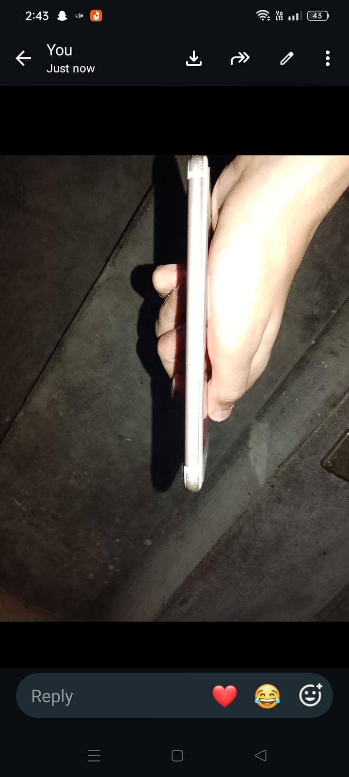 Apple iPhone 7 3