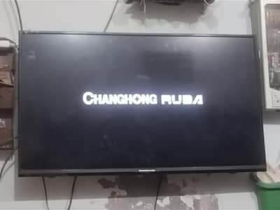 Simple 40 inch LED Tv