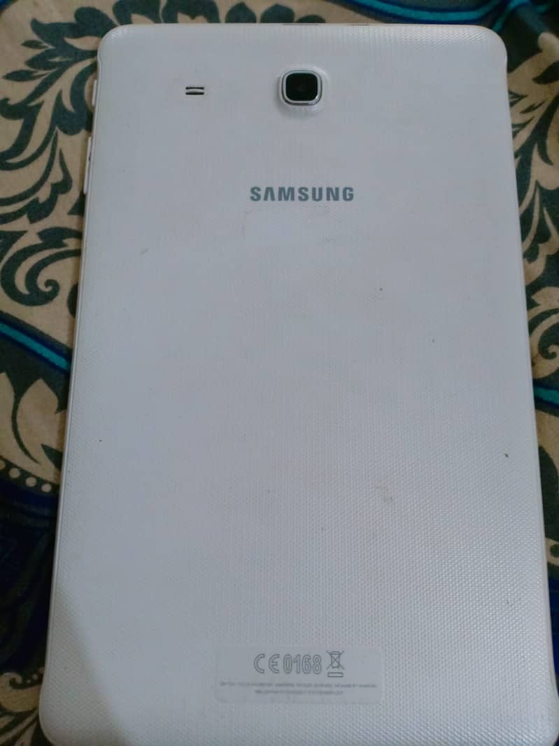 Samsung Tabe E 0