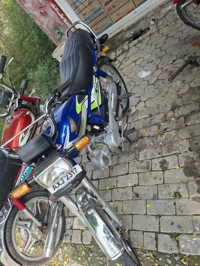 Good condition 10/8 blue color