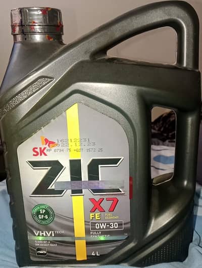 car engine oil