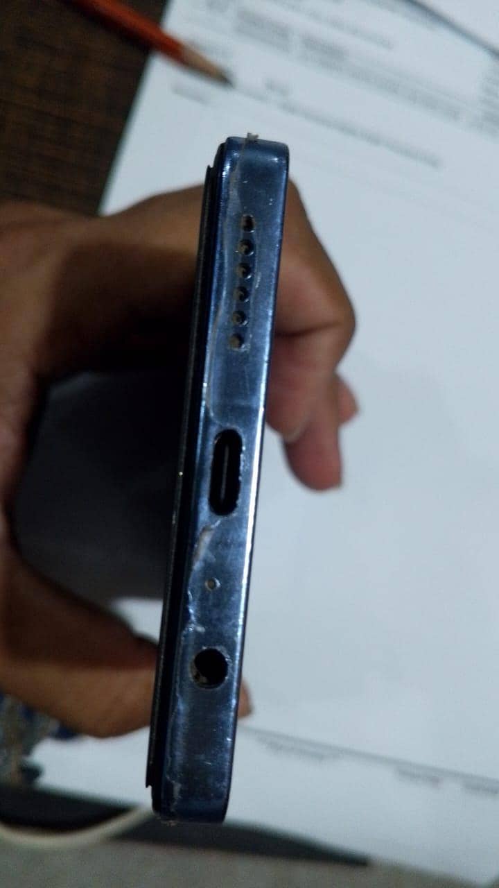 Tecno CAMON 20 2