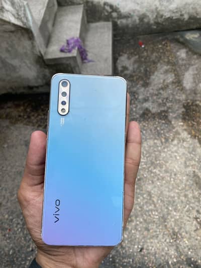 Vivo S1
