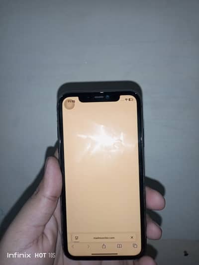 Apple iPhone 11