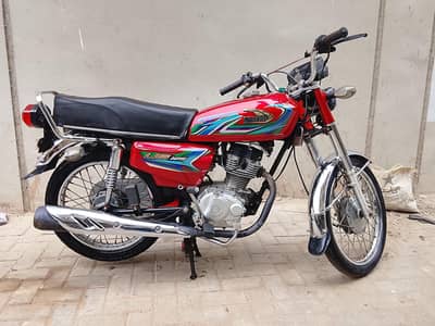 UNITED 125