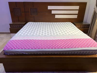 bed set with side tables and dressing table and mattress