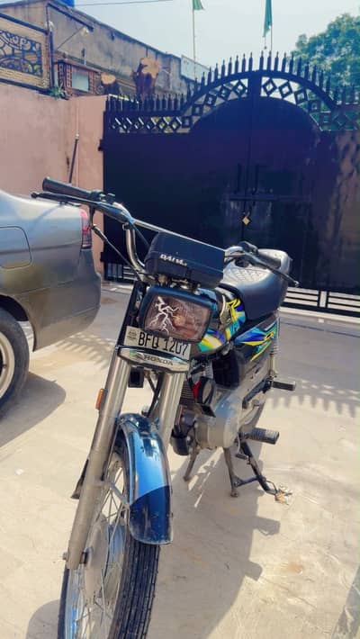 Honda 125 2026 Model Lush Condition urgent sale