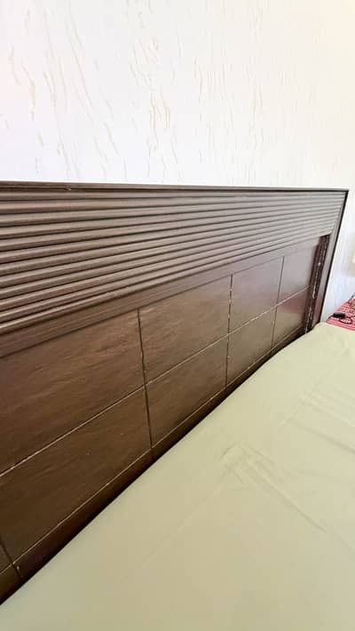 King Size bed for Sale