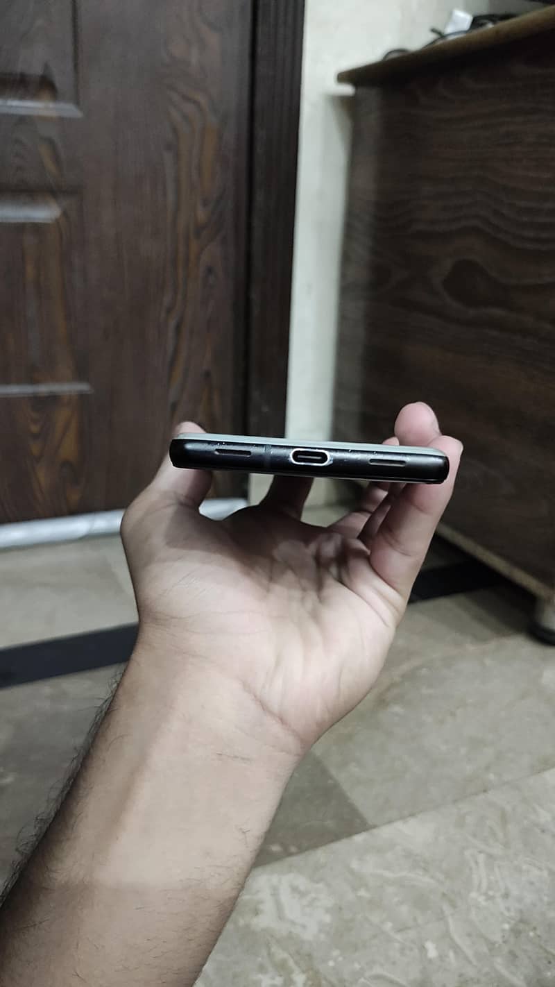 Pixel 6a 1