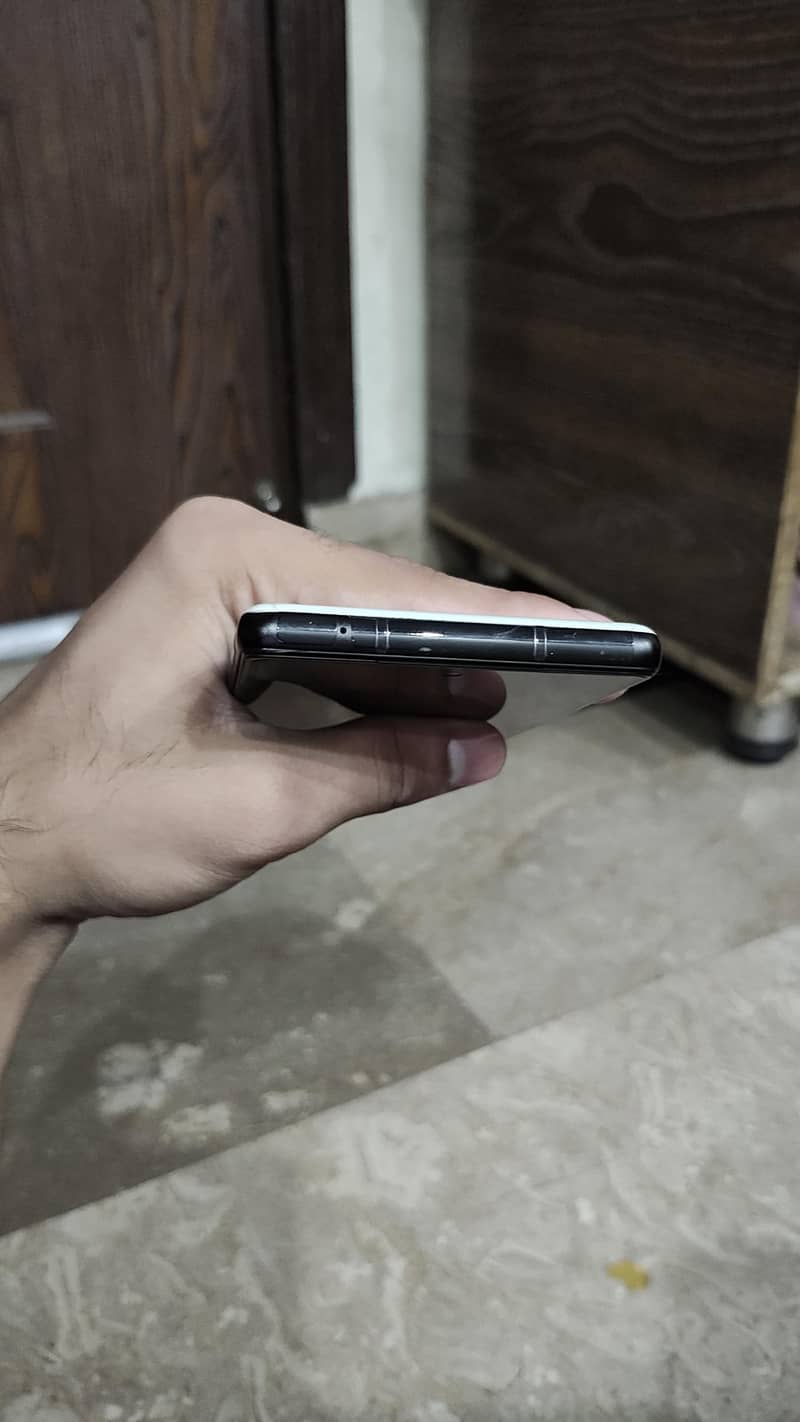 Pixel 6a 4